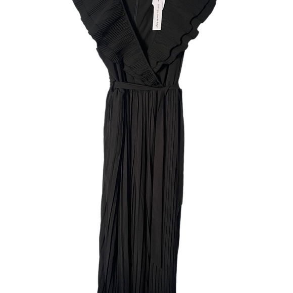 NWT Wide Leg Pleated Jumpsuit Whimsical Goth Feminine Event Sexy Lagenlook - Picture 1 of 4